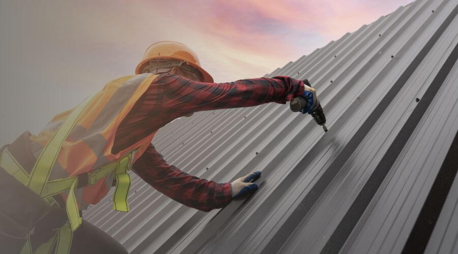 Professional gutter cleaning in Harrison, ME